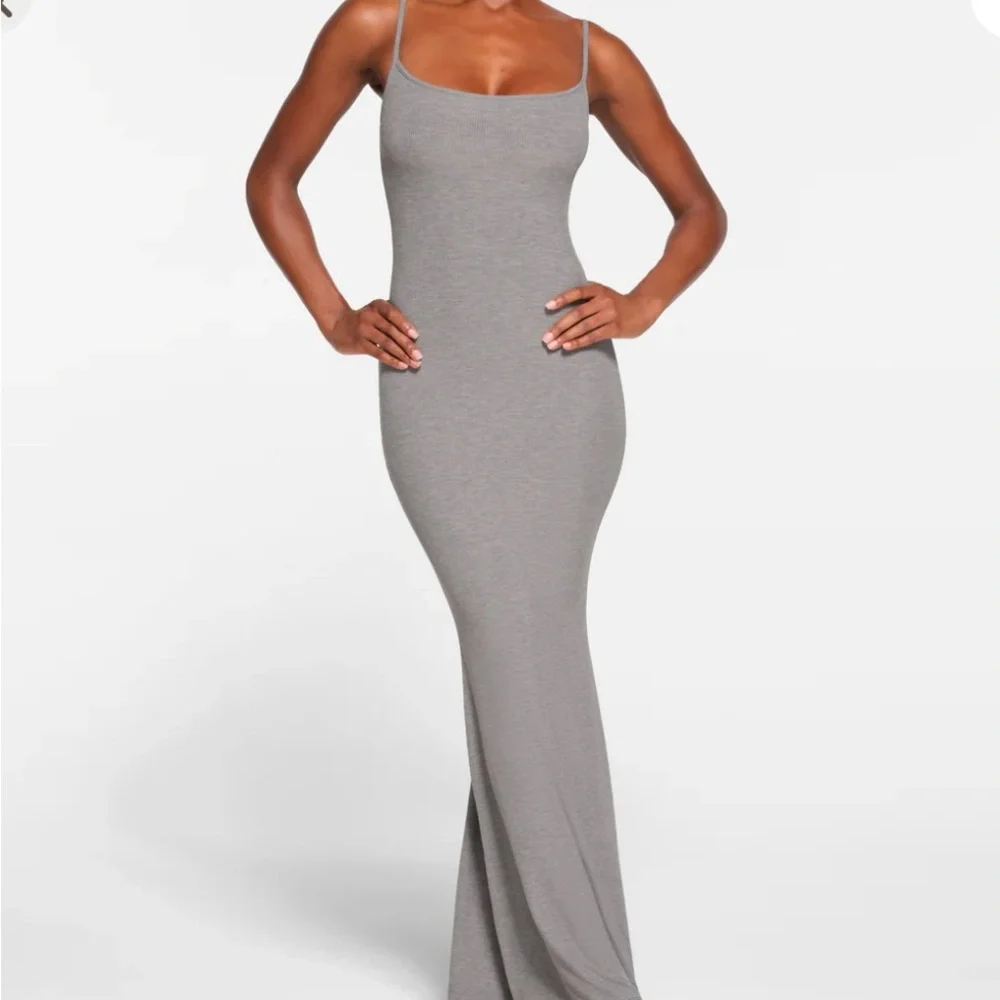 SKIMS LONG SLIP DRESS 🥰 Small in Heather Gray NWT - Picture 2 of 11